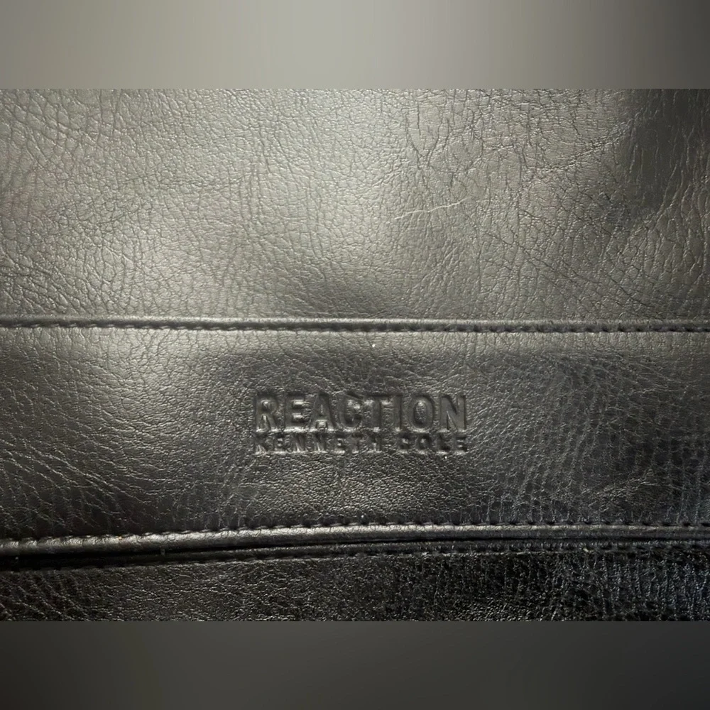 Kenneth Cole Reaction Laptop Grand Tour Business Messenger Tablet Crossbody Bag - Picture 10 of 10